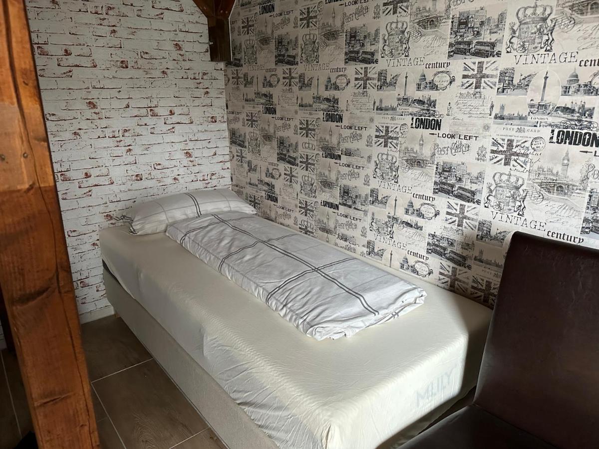 Grosse Im Neu-seen-land Leipzig Apartment *