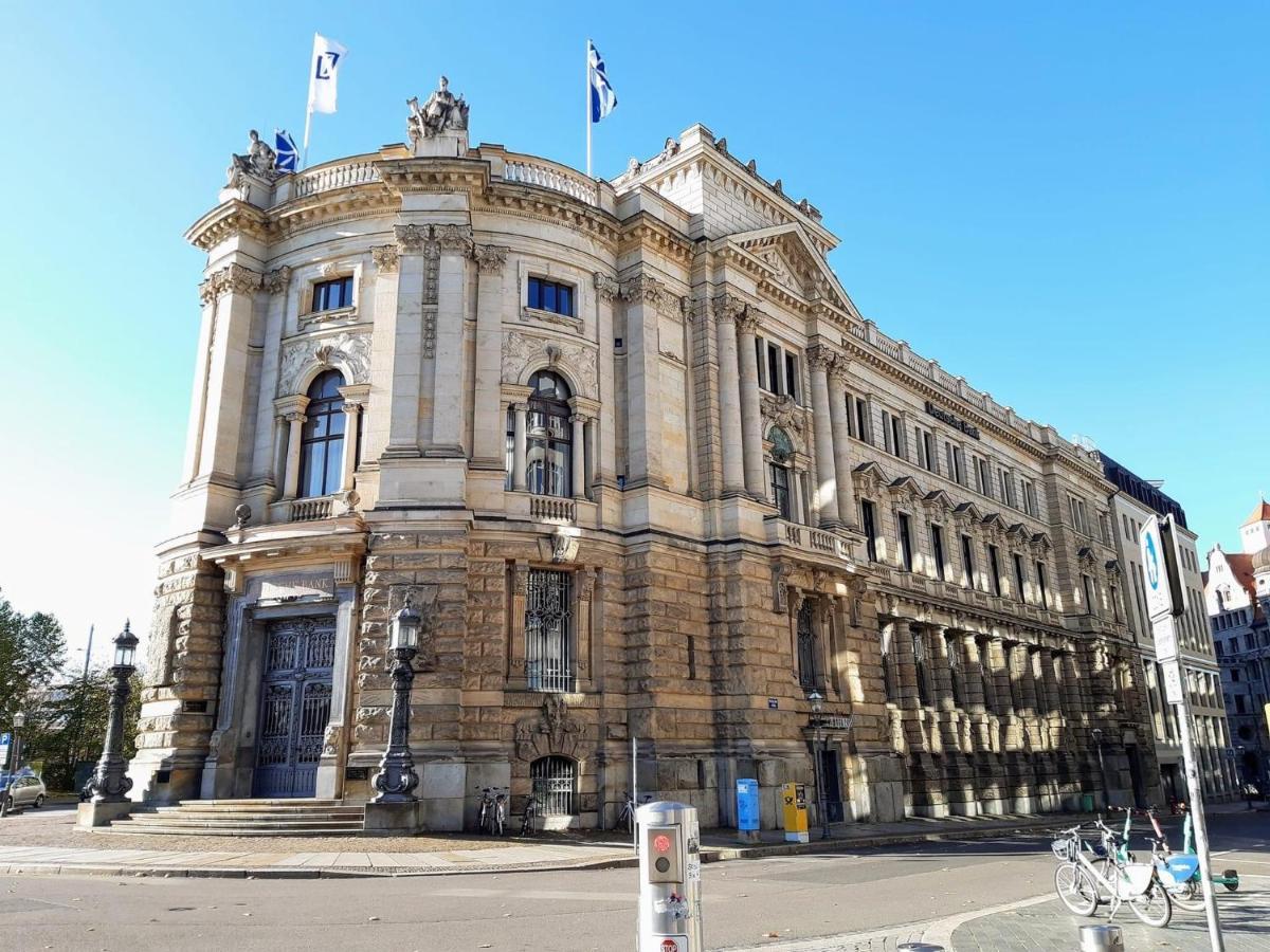 Grosse Im Neu-seen-land Leipzig *